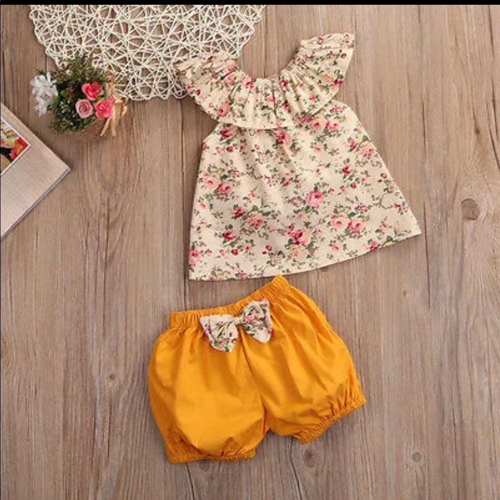 Two piece set